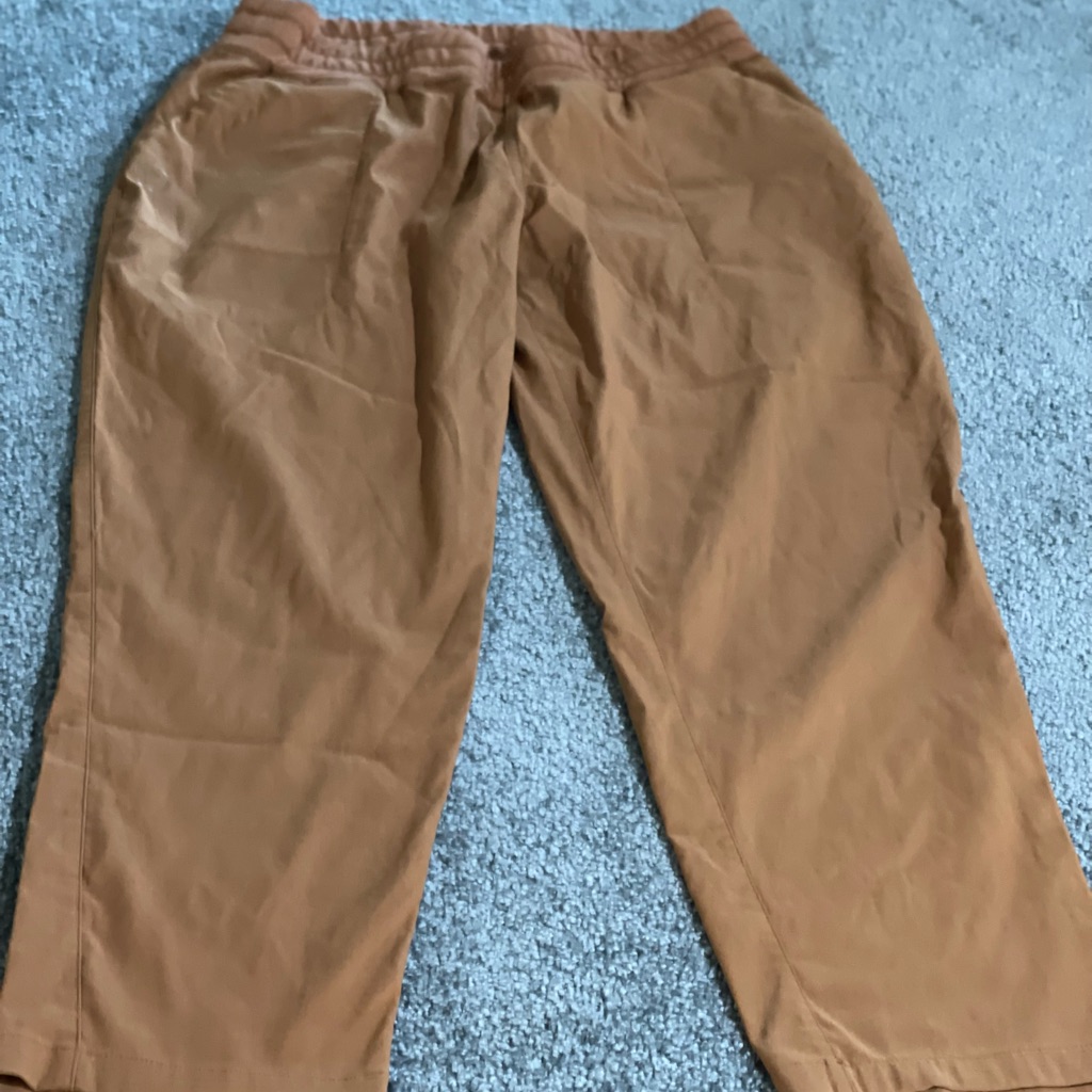 Black Country Brand Woman&acirc;s Tan Pants